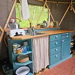 Cozy Yurt On Regenerative Farm Роскошный шатер Sykkylven
