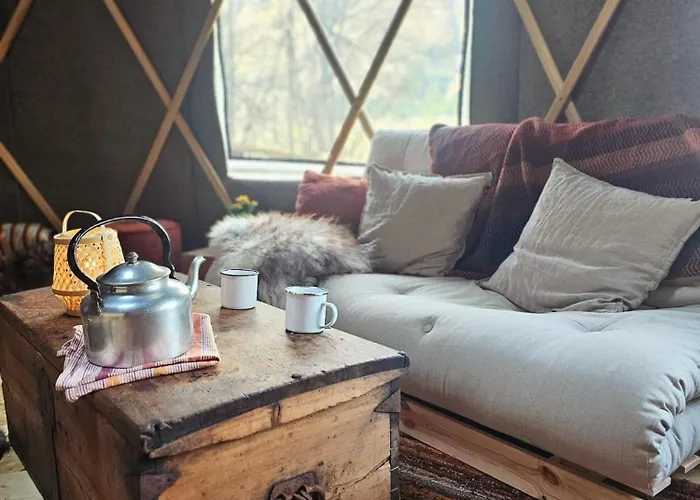 Cozy Yurt On Regenerative Farm Luxuszelt Sykkylven