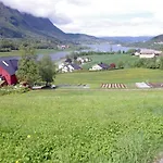 Cozy Yurt On Regenerative Farm Sykkylven